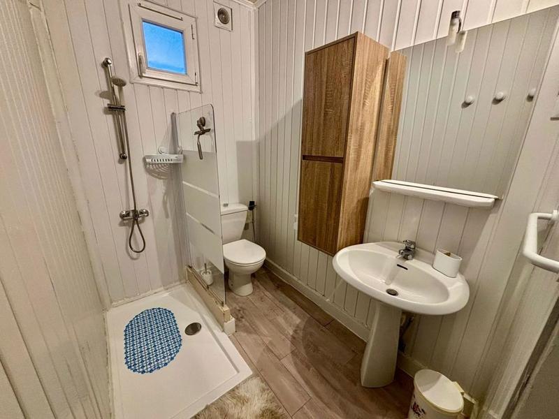 Immeuble - 110 m² - 6 pièces