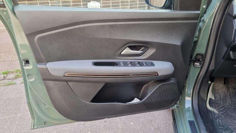 Dacia Jogger 1.6 Hybrid 140 Bva6 Extreme 7pl