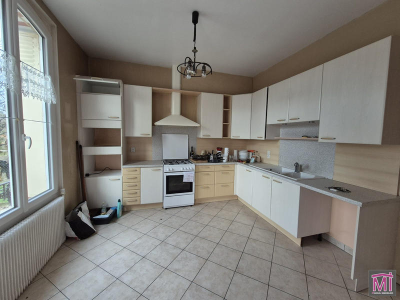 Villa - 111 m² - 6 pièces