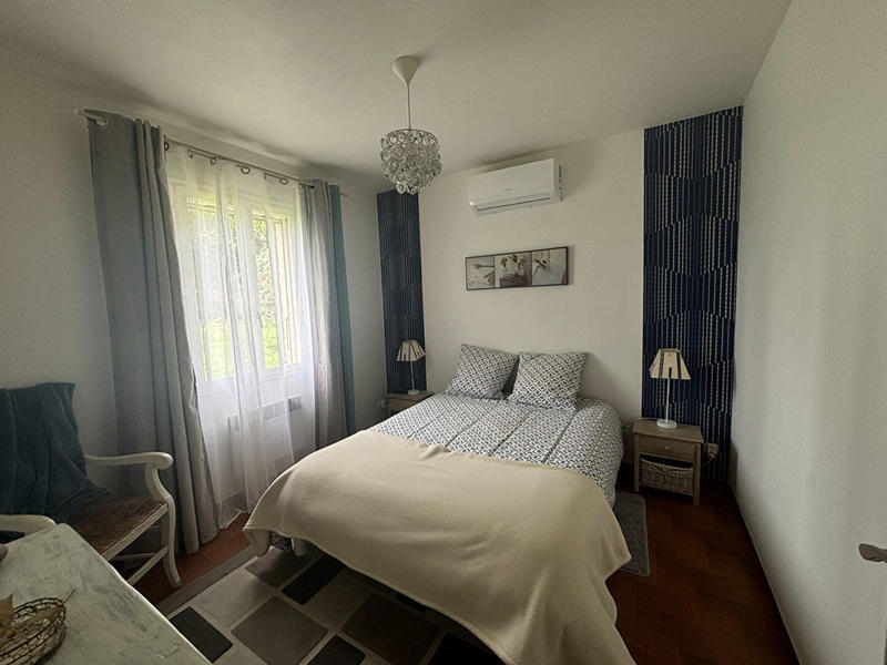 Maison - 376 m² - 4 pièces