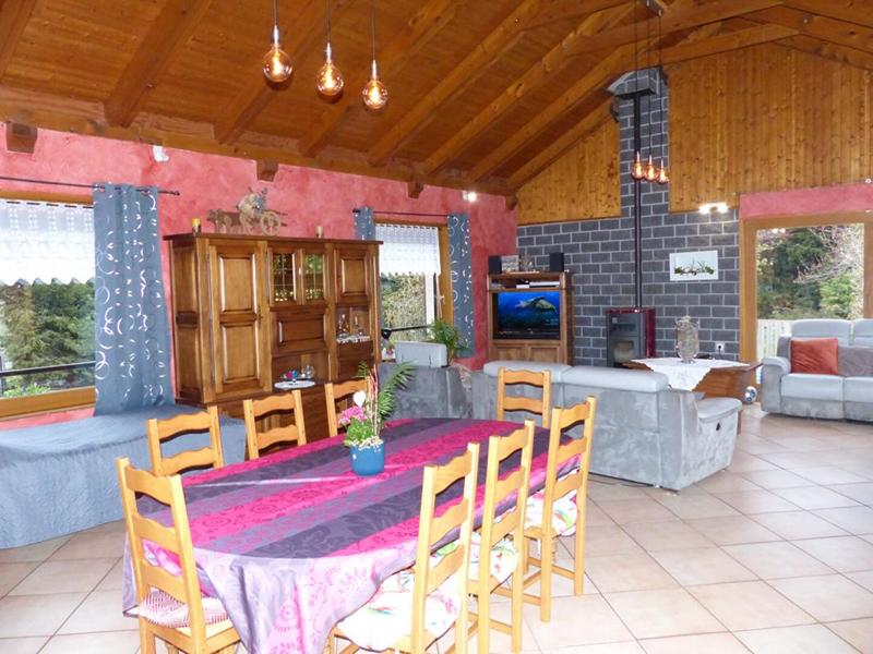 Maison - 199 m² - 7 pièces