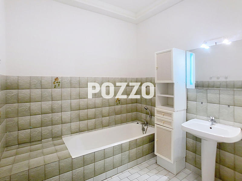 Appartement - 83 m² - 3 pièces