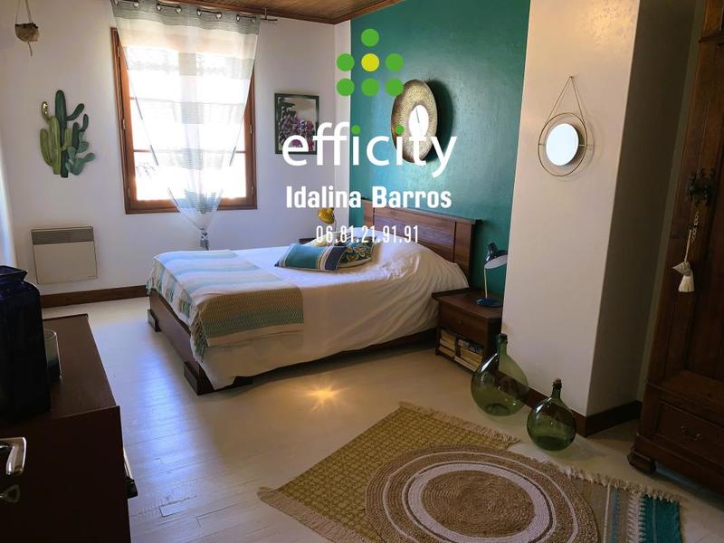 Maison - 200 m² - 6 pièces