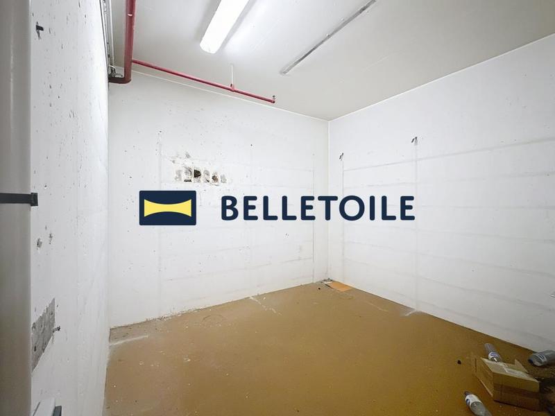 Entrepôt - 380 m²