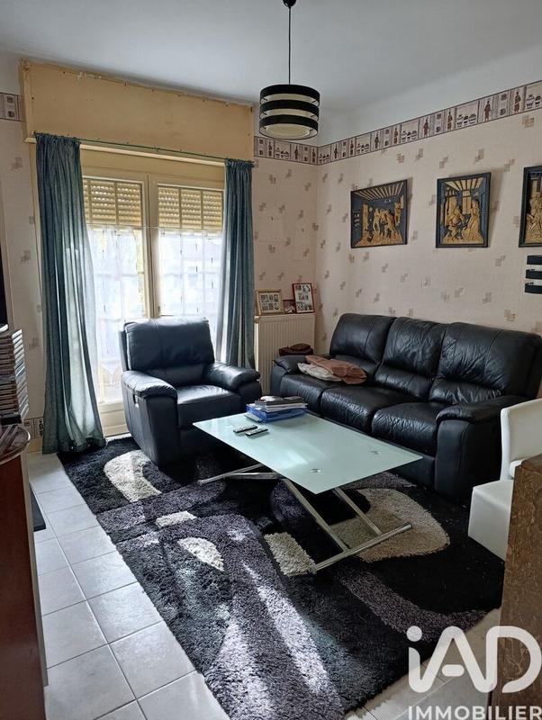 Maison - 177 m² - 8 pièces