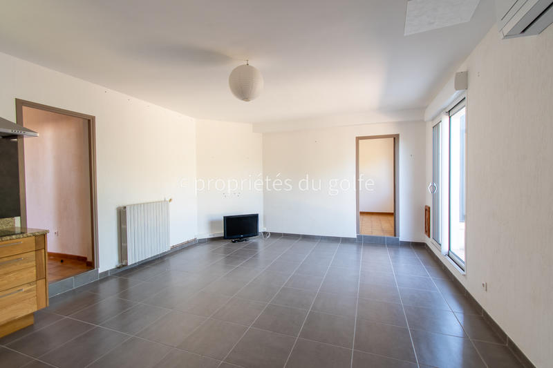 Maison - 309 m² - 9 pièces