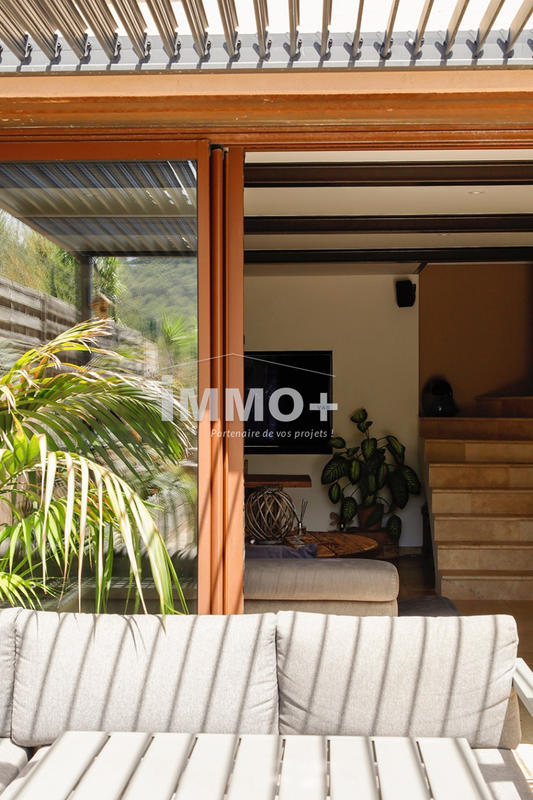 Maison - 106 m² - 4 pièces