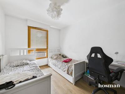 Appartement - 84 m² - 4 pièces