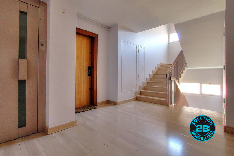 Appartement - 94 m² - 4 pièces