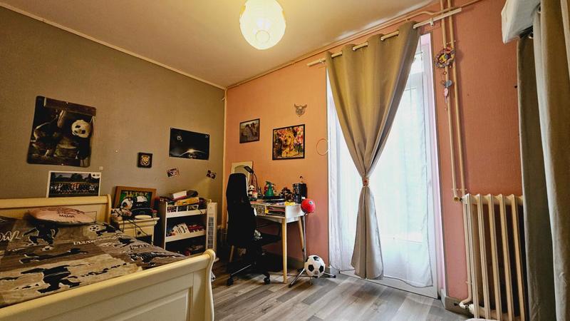 Maison - 206 m² - 8 pièces