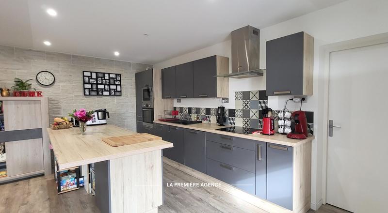 Maison - 105 m² - 4 pièces