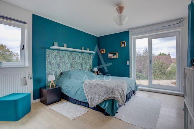 Maison - 175 m² - 6 pièces