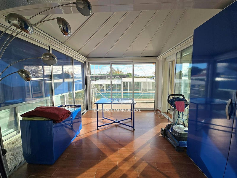 Maison traditionnelle - 190 m² - 6 pièces