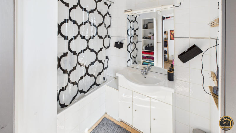 Maison ancienne - 286 m² - 10 pièces