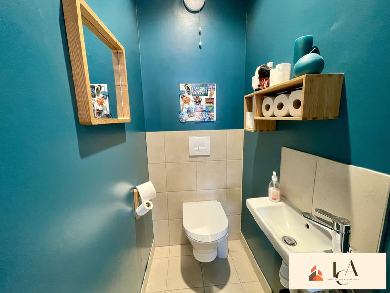 Appartement - 90 m² - 4 pièces