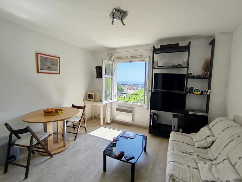 Studio - 22 m² - 1 pièce