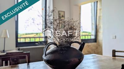 Maison - 233 m² - 9 pièces