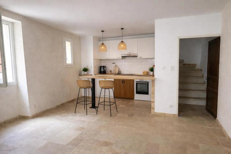 Maison de village - 87 m² - 4 pièces