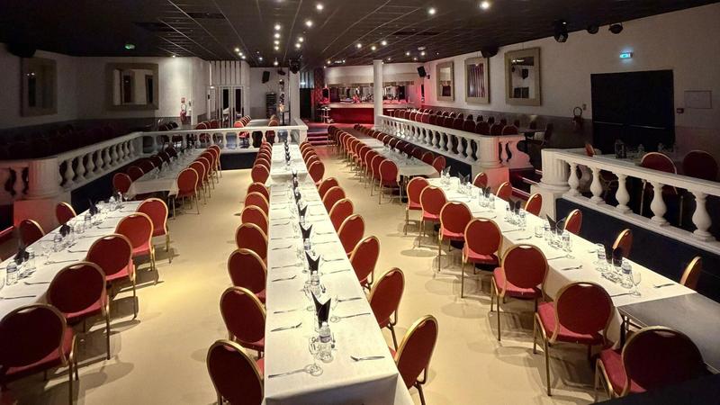 Local commercial - 470 m² - 3 pièces