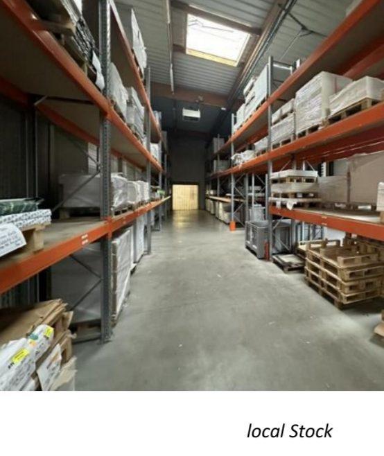 Local commercial - 3 000 m²