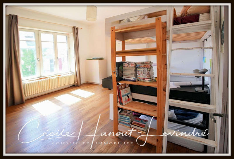 Maison - 177 m² - 7 pièces