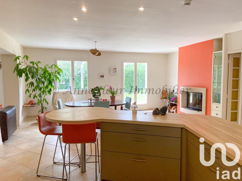 Maison - 142 m² - 6 pièces