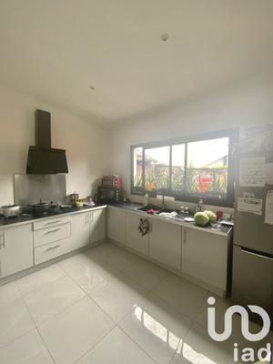 Maison - 250 m² - 7 pièces