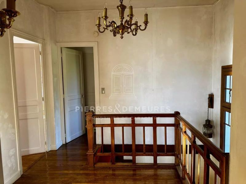 Maison de village - 231 m² - 7 pièces