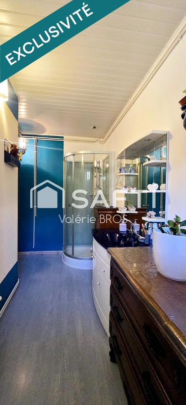 Maison - 171 m² - 7 pièces