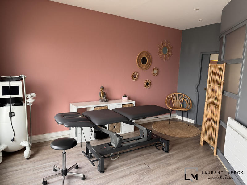 Local d'activités - 117 m²