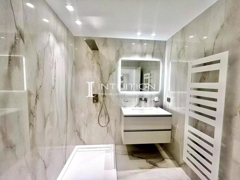 Appartement - 127 m² - 3 pièces