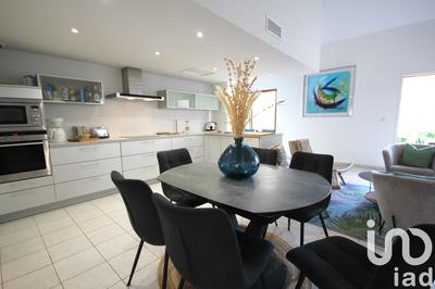 Appartement - 103 m² - 4 pièces