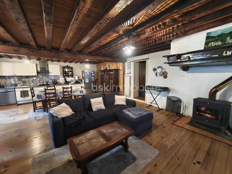 Maison - 110 m² - 3 pièces