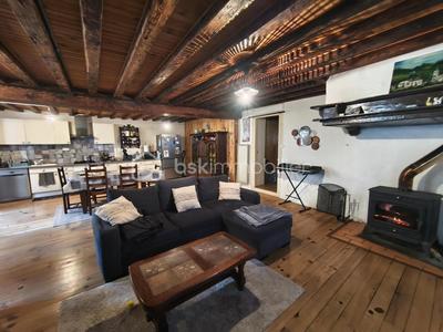 Maison - 110 m² - 3 pièces