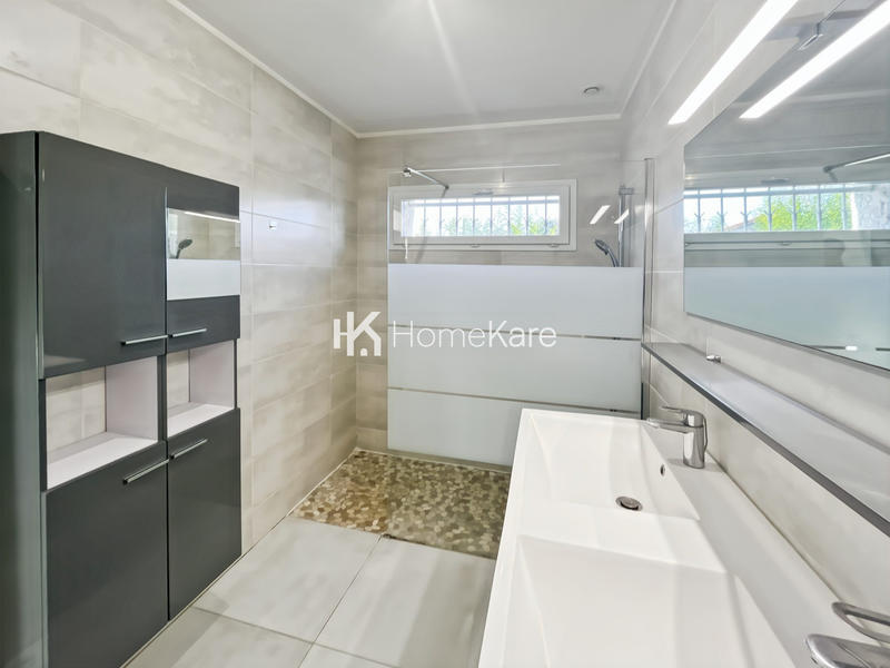 Maison - 82 m² - 3 pièces