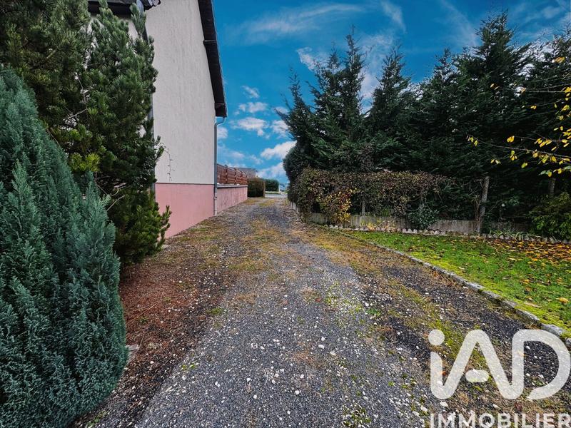 Maison - 205 m² - 10 pièces