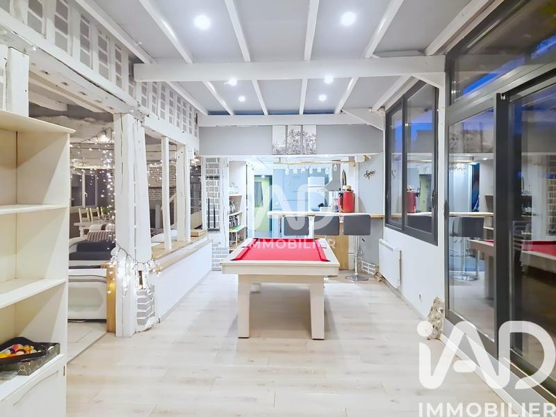 Maison - 184 m² - 6 pièces