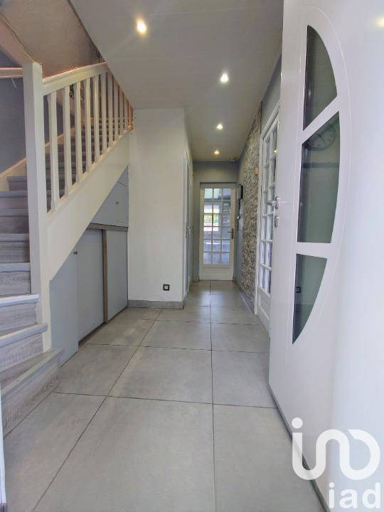 Maison - 122 m² - 6 pièces