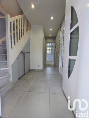 Maison - 122 m² - 6 pièces