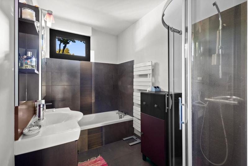 Maison - 187 m² - 5 pièces