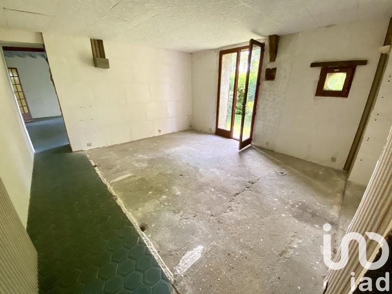 Maison - 221 m² - 10 pièces