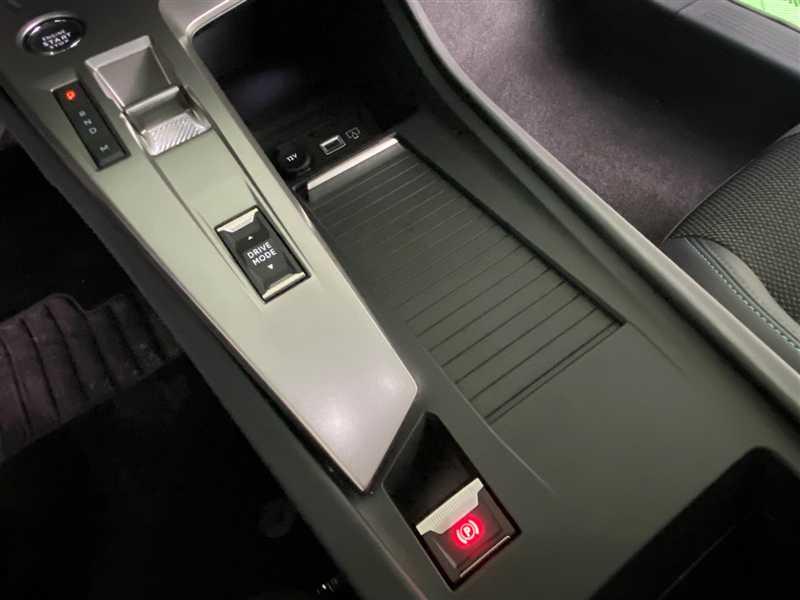 Peugeot 308 1.5 BlueHDI 130 Eat8 Allure