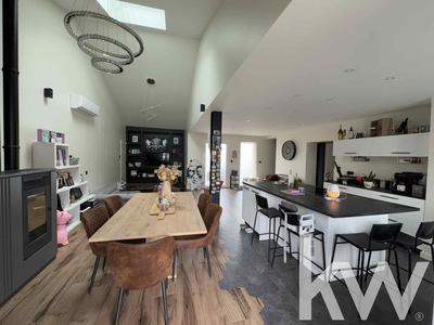 Maison - 142 m² - 5 pièces