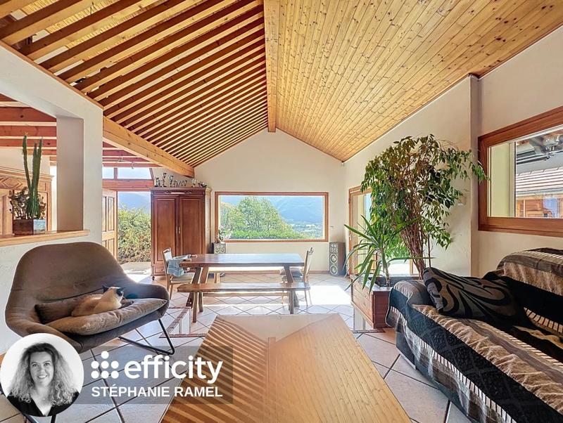 Maison - 143 m² - 6 pièces