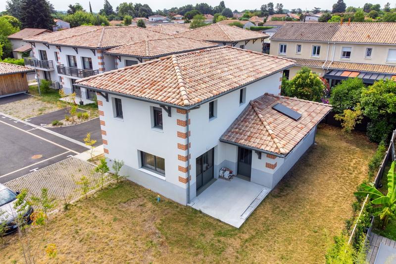 Maison - 141 m² - 6 pièces