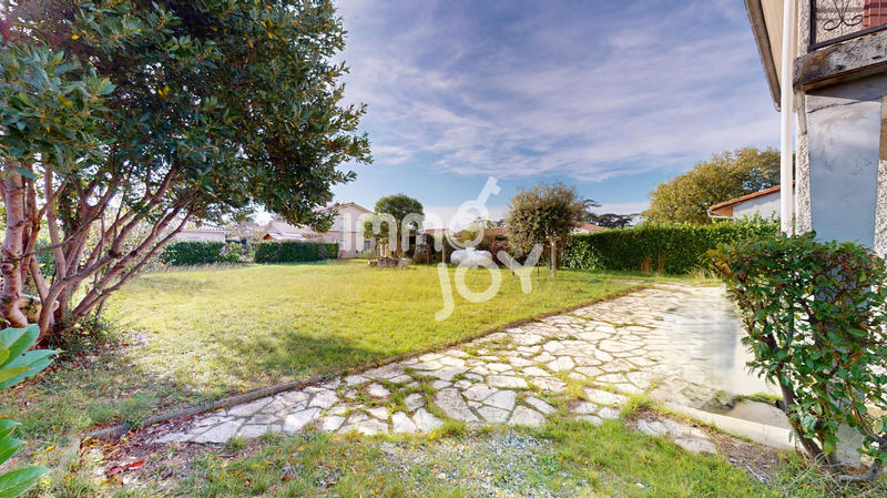 Maison - 142 m² - 5 pièces