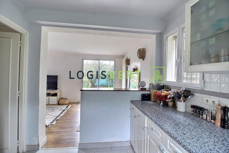 Maison - 147 m² - 8 pièces