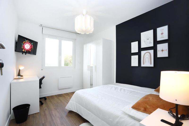 Appartement - 84 m² - 6 pièces