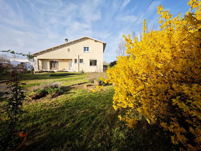 Maison - 170 m² - 6 pièces