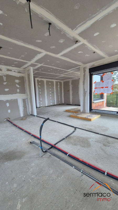 Maison - 110 m² - 4 pièces